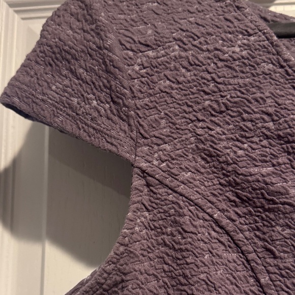 Chic Purple Textured Blouse - Picture 5 of 10